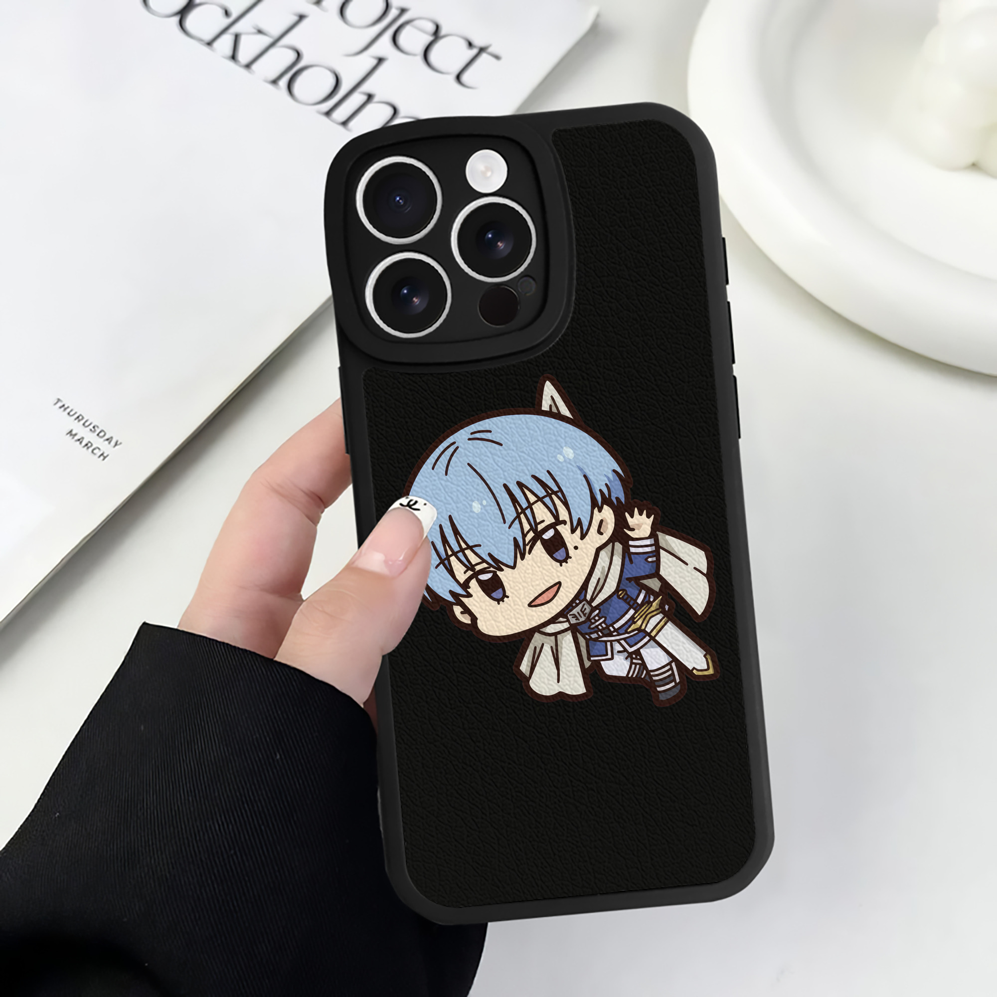 （画像用） 葬送のフリーレン Frieren 【iPhone 16シリーズ対応】シリコンスマホケース（レザー調） 材質：シリコン